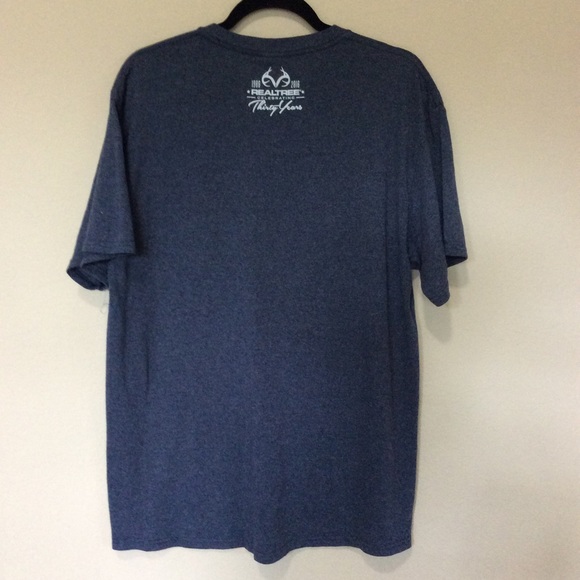 Realtree Outfitters T-Shirt 30 Year Anniversary L - Picture 5 of 6
